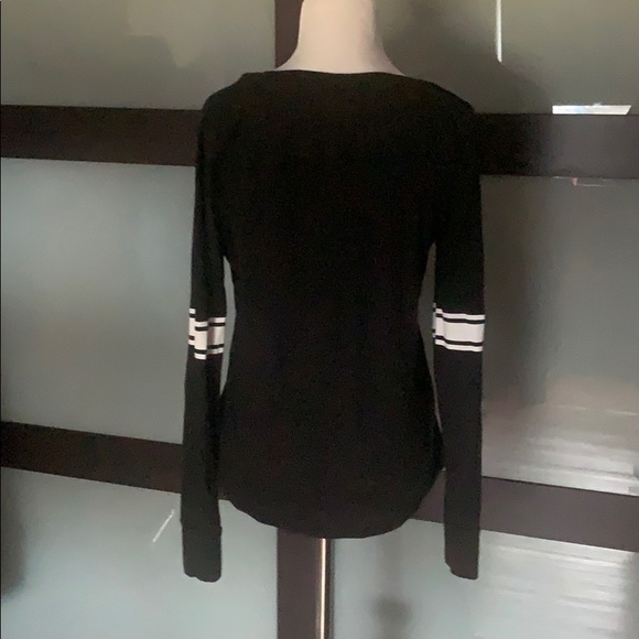 Pink long sleeve tee shirt - Picture 2 of 3